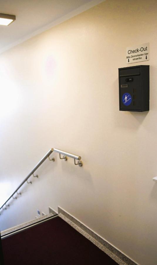 Ata Hotel - Self Check-In Hamburg Luaran gambar